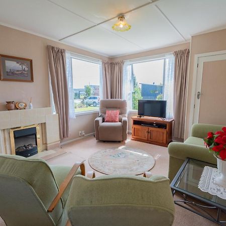 Rustlein Cottage - Te Anau Holiday Home 외부 사진