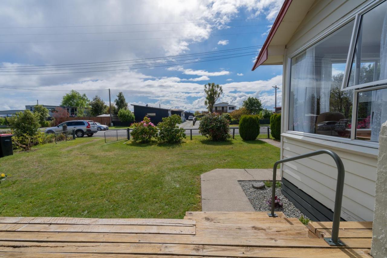 Rustlein Cottage - Te Anau Holiday Home 외부 사진