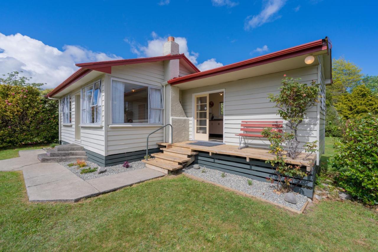 Rustlein Cottage - Te Anau Holiday Home 외부 사진