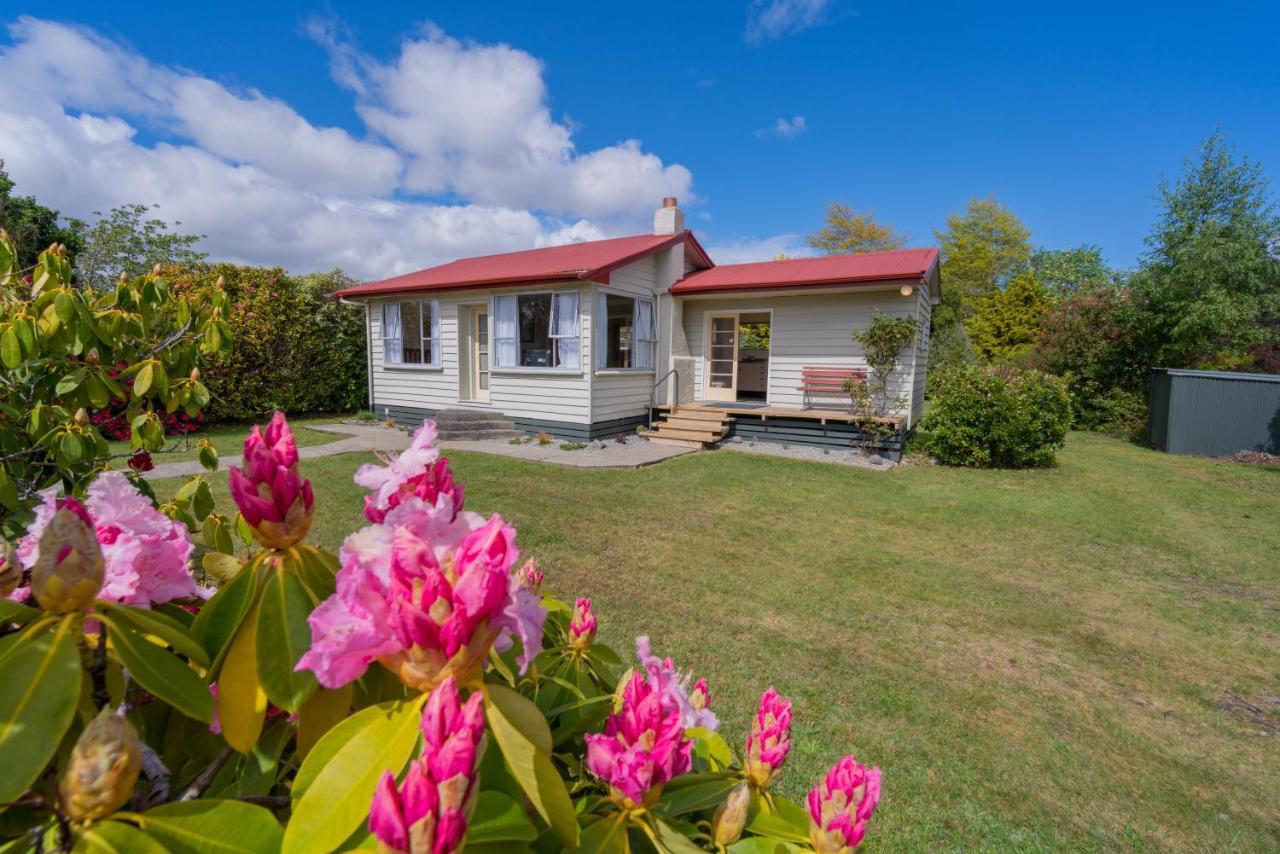 Rustlein Cottage - Te Anau Holiday Home 외부 사진